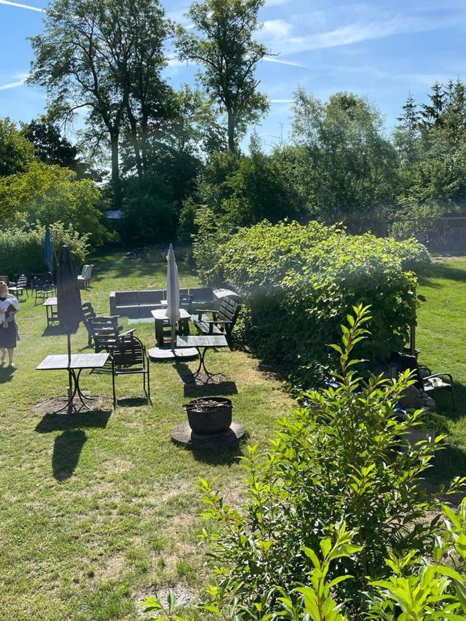 Ferienwohnung Rynge Teaters Boningshus Ystad Exterior foto